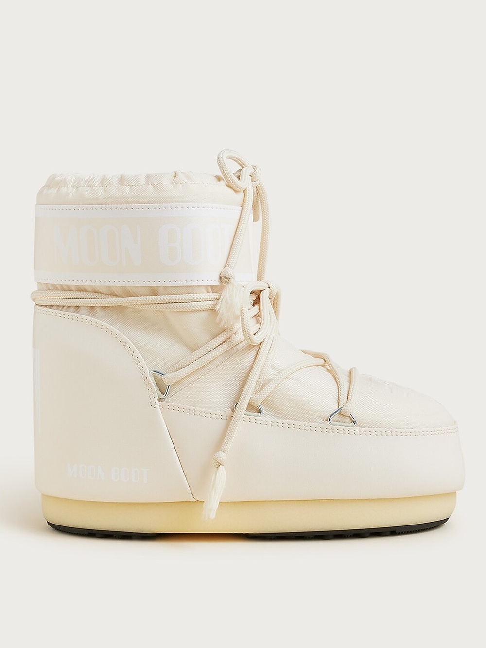 Moon Boot women's icon low nylon boots size 36/38 5.5-7 us womens in Cream